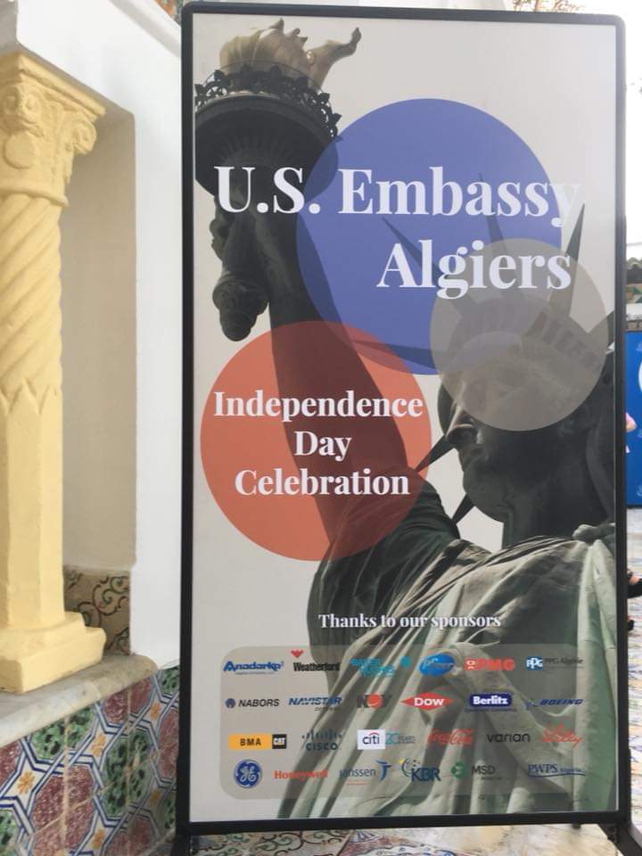 السفارة الأمريكية تحتفل بعيد الاستقلال وتعلن عن برنامج تلفزيوني خاص بدعم الشباب