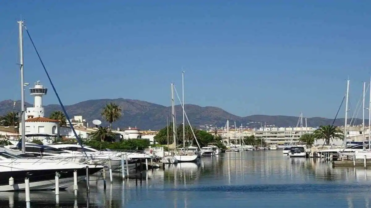 appartement à Empuriabrava